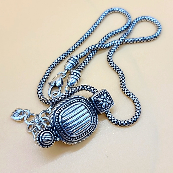 Brighton "CZARINA" Smokey Topaz Swarovski Solitaire in Victorian Revival Setting - Picture 11 of 15